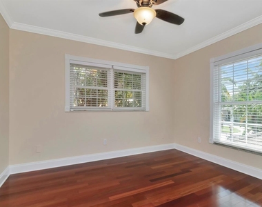 165 Baltic Circle - Photo Thumbnail 42