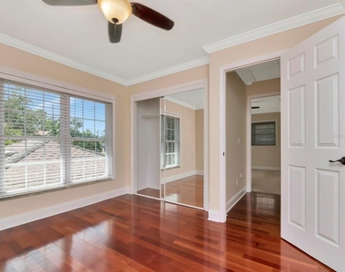 165 Baltic Circle - Photo Thumbnail 43