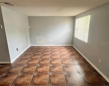 3702 Sail Drive - Photo Thumbnail 2