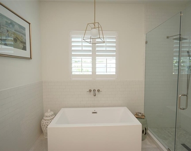 4117 W Euclid Avenue - Photo Thumbnail 18