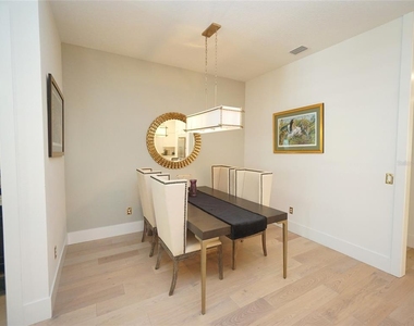 4117 W Euclid Avenue - Photo Thumbnail 3