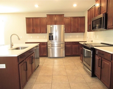 10120 Rose Petal Place - Photo Thumbnail 23
