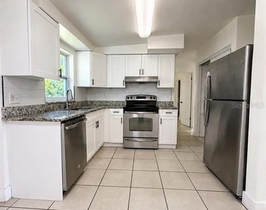 6639 Sandra Drive - Photo Thumbnail 6