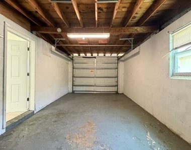 6639 Sandra Drive - Photo Thumbnail 9
