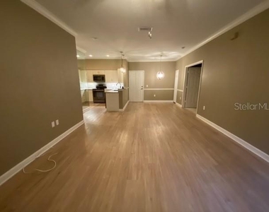 2261 Tuscany Trace - Photo Thumbnail 7