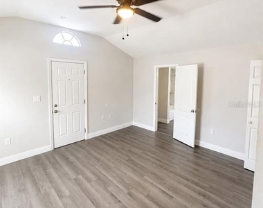 6219 N 43rd Street - Photo Thumbnail 2
