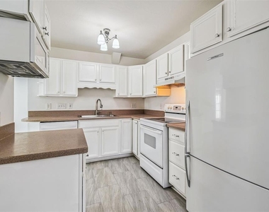 12257 Eldon Drive - Photo Thumbnail 23