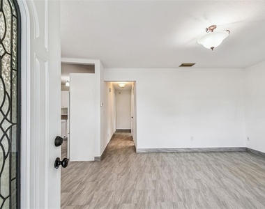 12257 Eldon Drive - Photo Thumbnail 12