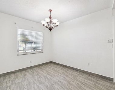 12257 Eldon Drive - Photo Thumbnail 22