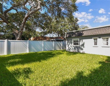 12257 Eldon Drive - Photo Thumbnail 60