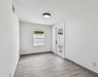 12257 Eldon Drive - Photo Thumbnail 28