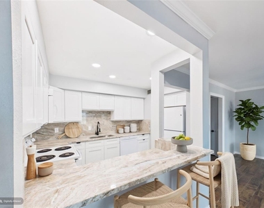 2415 W Jetton Avenue - Photo Thumbnail 7
