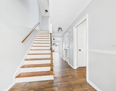 2415 W Jetton Avenue - Photo Thumbnail 3