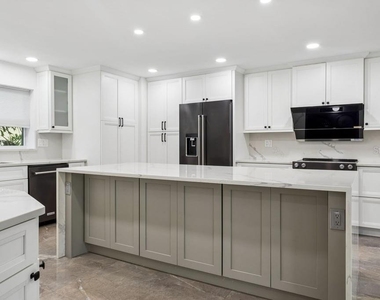 1658 Indian Rocks Road S - Photo Thumbnail 19