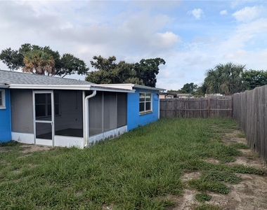 5637 Chipper Drive - Photo Thumbnail 19