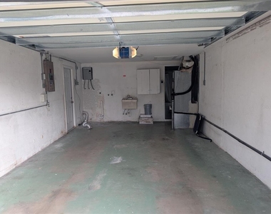 5637 Chipper Drive - Photo Thumbnail 16