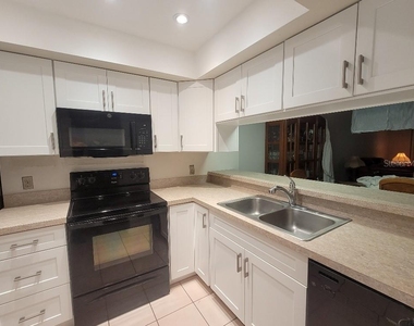 2084 Sunset Grove Lane - Photo Thumbnail 6