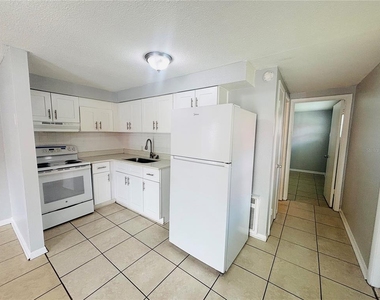 1309 Morris Park - Photo Thumbnail 5
