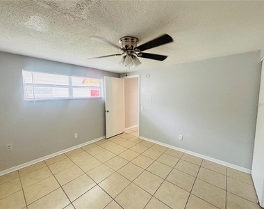 1309 Morris Park - Photo Thumbnail 9