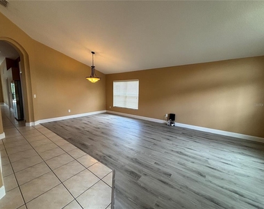 2757 Lido Key Drive - Photo Thumbnail 2