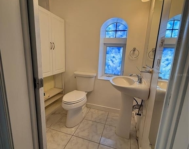 5539 7th Avenue N - Photo Thumbnail 9