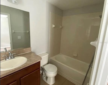 8523 Brushleaf Way - Photo Thumbnail 9