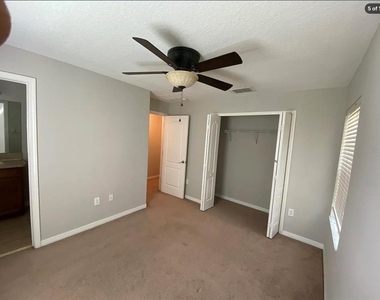8523 Brushleaf Way - Photo Thumbnail 4