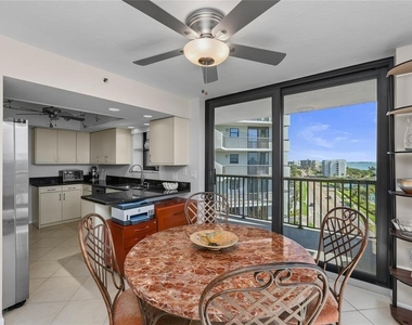 1660 Gulf Boulevard - Photo Thumbnail 24