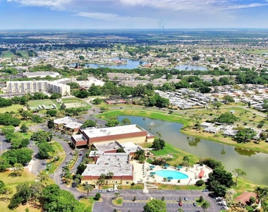 202 Bedford Trail - Photo Thumbnail 1
