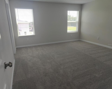 31650 Baronne St - Photo Thumbnail 9