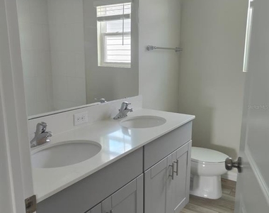31650 Baronne St - Photo Thumbnail 17