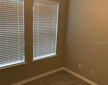 1434 Resolute Street - Photo Thumbnail 5