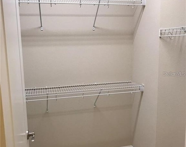 1434 Resolute Street - Photo Thumbnail 9