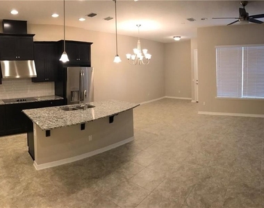 1434 Resolute Street - Photo Thumbnail 14