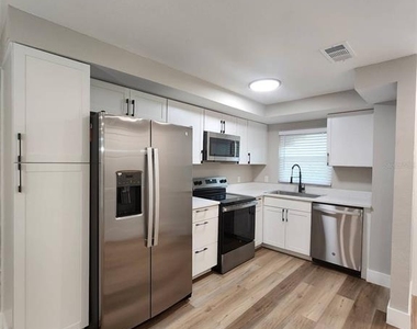 281 Gardner Lane - Photo Thumbnail 11