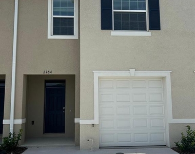 2184 Tay Wes Drive - Photo Thumbnail 1