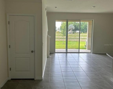 2184 Tay Wes Drive - Photo Thumbnail 7