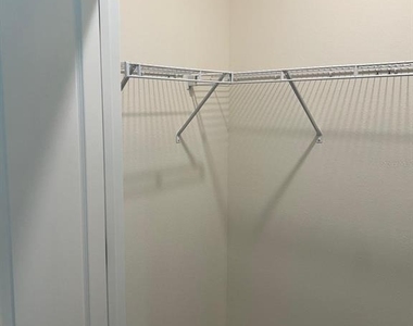 2184 Tay Wes Drive - Photo Thumbnail 32
