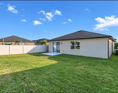 3911 Baja Drive - Photo Thumbnail 7