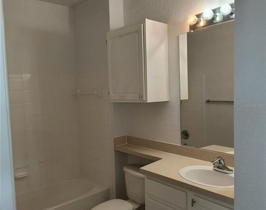 8904 Legacy Court - Photo Thumbnail 25
