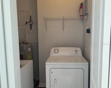 8904 Legacy Court - Photo Thumbnail 19