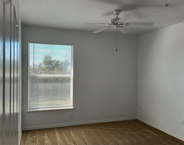 8904 Legacy Court - Photo Thumbnail 21