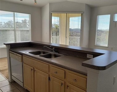 8904 Legacy Court - Photo Thumbnail 18