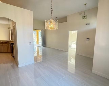 126 Greeley Loop - Photo Thumbnail 3