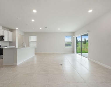 2214 Lovely Lane - Photo Thumbnail 2