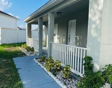 209 Kingfish Way - Photo Thumbnail 2