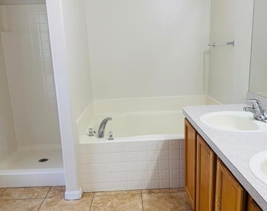 209 Kingfish Way - Photo Thumbnail 21