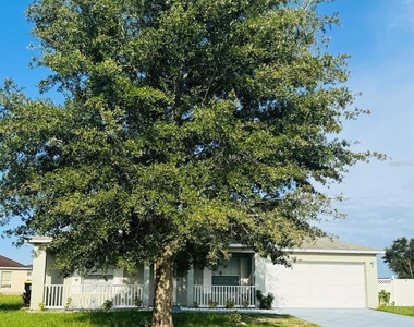 209 Kingfish Way - Photo Thumbnail 1