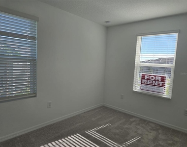 1393 Anchor Bend Way - Photo Thumbnail 6
