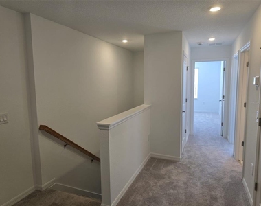1393 Anchor Bend Way - Photo Thumbnail 10